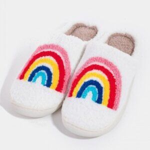 NWT Vibrant Rainbow Colorful Fuzzy Slippers Women's Size: 8-9